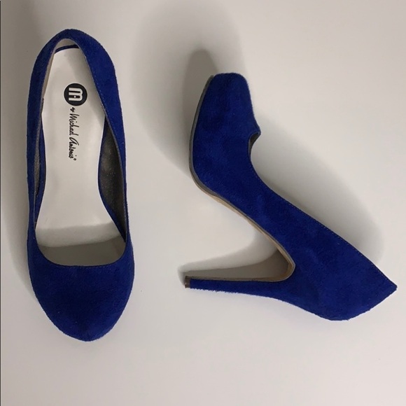 M Michael Antonio Blue Faux Suede Round toe heels pumps women’s 6.5 - Picture 8 of 8